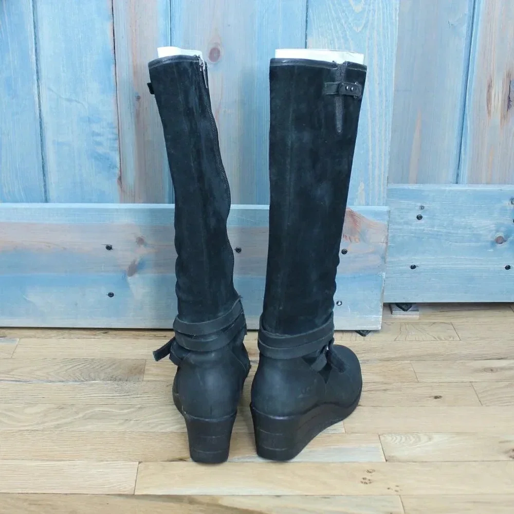 UGG awesome pair